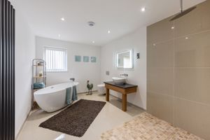 Photo 8- click for photo gallery